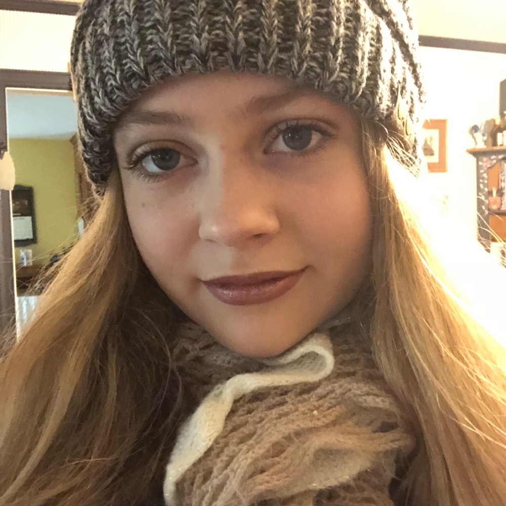 Meet your Posher, Kaitlyn